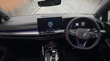 2025 Volkswagen 2.0 TSI R Black Edition DSG 4Motion Euro 6 5-door (Grey) - Image: 8