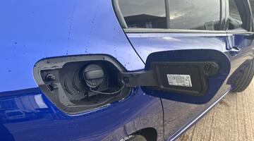 2026 Volkswagen 2.0 TSI R DSG 4Motion Euro 6 5-door (Blue) - Image: 17