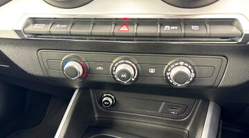 2023 Audi TFSI CoD 35 S line S Tronic Euro 6 5-door (White) - Image: 14