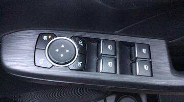 2025 Ford 2.5h Duratec ST-Line X CVT Euro 6 5-door (Red) - Image: 21