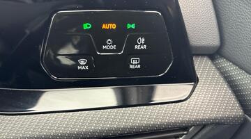 2021 Volkswagen 2.0 TDI R-Line Euro 6 5-door (Silver) - Image: 21