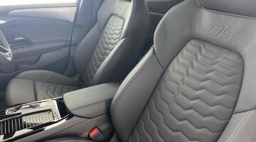 2025 Audi 100kWh S line Auto quattro 5-door (Grey) - Image: 36