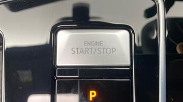 2025 Volkswagen 2.0 TSI R Black Edition DSG 4Motion Euro 6 5-door (White) - Image: 17