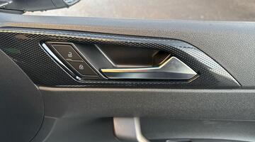 2025 Volkswagen 1.0 TSI Life Euro 6 5-door (White) - Image: 21