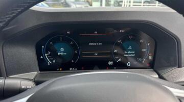 2025 Volkswagen 2.0 TDI T28 Commerce Plus FWD SWB Euro 6 5-door (White) - Image: 31