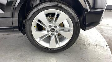 2025 Audi TFSI CoD 35 S line Euro 6 5-door (Black) - Image: 32