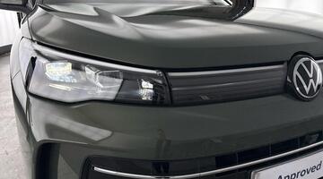 2025 Volkswagen ETSI MHEV Elegance DSG Euro 6 5-door (Green) - Image: 43