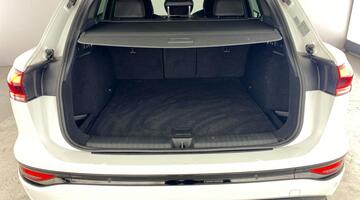 2025 Audi 100kWh Edition 1 Auto quattro 5-door (White) - Image: 37