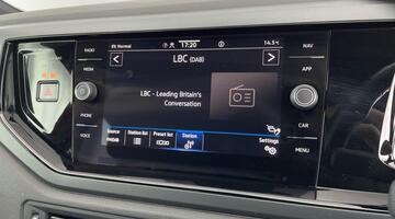 2022 Volkswagen 1.0 TSI R-Line Euro 6 5-door (Red) - Image: 15