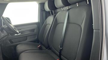 2024 Volkswagen Pro 77kWh Commerce Plus Auto 5-door (Silver) - Image: 30