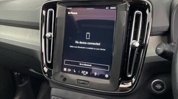 2025 Volvo 2.0 B3 MHEV Ultra Bright DCT Auto Euro 6 5-door (Blue) - Image: 21