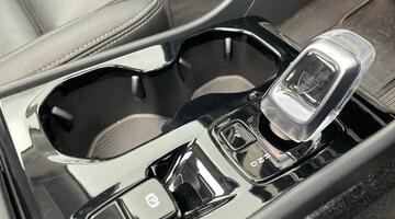 2025 Volvo 2.0 B3 MHEV Ultra Bright DCT Auto Euro 6 5-door (Blue) - Image: 18