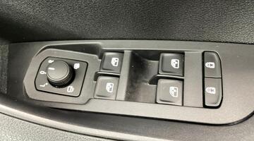 2025 Škoda TSI ACT SE Drive DSG Euro 6 5-door (Grey) - Image: 20