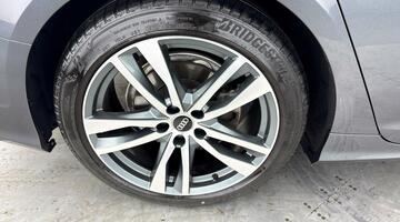 2022 Audi 2.0 TDI 40 S line S Tronic quattro Euro 6 5-door (Grey) - Image: 29