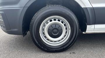 2025 Volkswagen 2.0 TDI CR35 Commerce RWD LWB High Roof Euro 6 5-door (White) - Image: 10