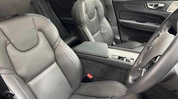 2024 Volvo 2.0h T8 18.8kWh Ultra Black Edition Auto Euro 6 5-door (Black) - Image: 29