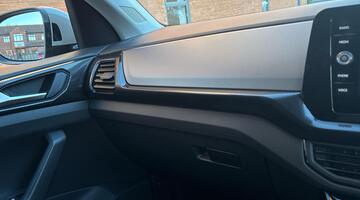 2025 Volkswagen 1.0 TSI Match Euro 6 5-door (Grey) - Image: 34