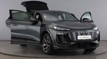 2025 Audi 100kWh S Edition 1 Sportback Auto quattro 5-door (Grey) - Image: 9