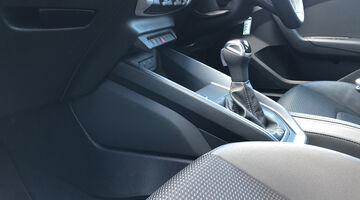 2025 Audi TFSI 35 S line Sportback S Tronic Euro 6 5-door (Black) - Image: 13