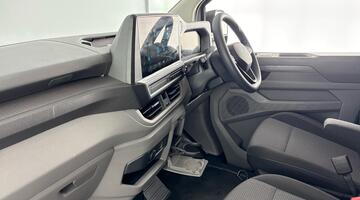 2025 Volkswagen 2.0 TDI T3Commerce Auto FWD SWB Euro 6 5-door (Grey) - Image: 2