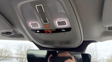 2025 Volvo 2.0 T8 18.8kWh Ultra Dark Auto 4WD Euro 6 5-door (Black) - Image: 69