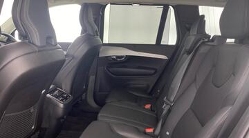 2022 Volvo 2.0 B5 MHEV Plus Auto 4WD Euro 6 5-door (Unlisted) - Image: 33