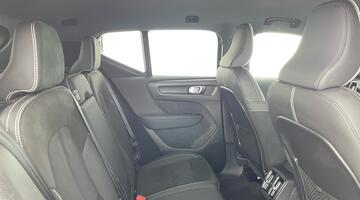 2025 Volvo 2.0 B4 MHEV Plus DCT Auto Euro 6 5-door (Grey) - Image: 9