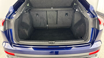 2025 Audi 45 Black Edition Sportback Auto quattro 5-door 82kWh (Blue) - Image: 35
