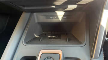 2025 CUPRA ETSI V3 DSG Euro 6 5-door (Grey) - Image: 28