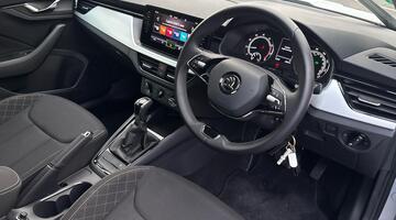 2024 Škoda 1.0 TSI SE Drive DSG Euro 6 5-door (Silver) - Image: 7