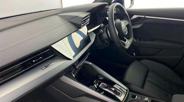 2025 Audi TFSI 35 S line S Tronic Euro 6 4-door (Blue) - Image: 2