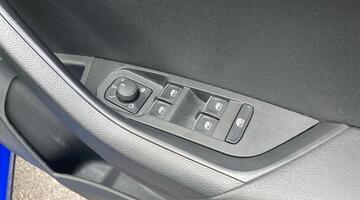 2019 Škoda 1.0 TSI SE L Euro 6 5-door (Blue) - Image: 24