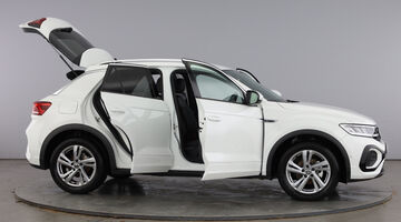 2025 Volkswagen TSI R-Line DSG Euro 6 5-door (White) - Image: 11