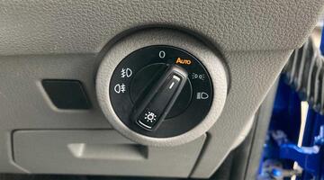 2023 Volkswagen 2.0 TDI T30 Highline FWD SWB Euro 6 5-door (Blue) - Image: 27