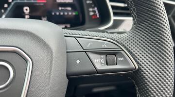 2025 Audi 4.0 TFSI V8 Black Edition Tiptronic quattro Euro 6 5-door (White) - Image: 29