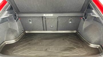 2021 Volkswagen TSI EVO R-Line DSG Euro 6 5-door (Red) - Image: 28