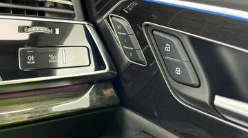 2025 Audi 3.0 TDI V6 50 Black Edition Tiptronic quattro Euro 6 5-door (Black) - Image: 17