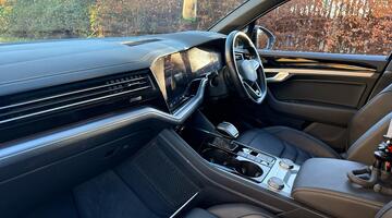 2020 Volkswagen 3.0 TSI V6 Black Edition Tiptronic 4Motion Euro 6 5-door (White) - Image: 2