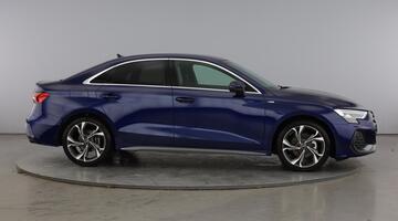 2025 Audi TFSI 35 S line S Tronic Euro 6 4-door (Blue) - Image: 4