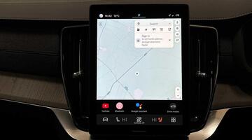 2025 Volvo 2.0 T8 18.8kWh Ultra Dark Auto 4WD Euro 6 5-door (Black) - Image: 36