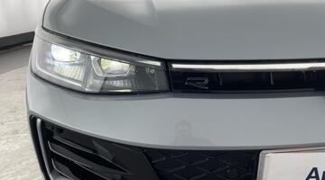 2025 Volkswagen TSI eHybrid 19.7kWh R-Line DSG Euro 6 5-door (Silver) - Image: 48