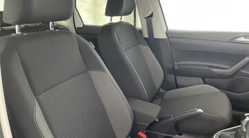 2025 Volkswagen 1.0 TSI Match DSG Euro 6 5-door (White) - Image: 19