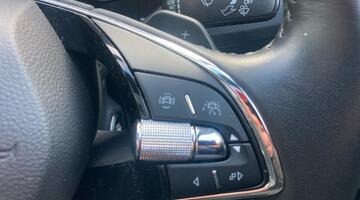 2023 Škoda TSI iV 13kWh Laurin & Klement DSG Euro 6 5-door (Blue) - Image: 20