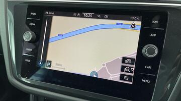 2022 Volkswagen 2.0 TSI R DSG 4Motion Euro 6 5-door (White) - Image: 31