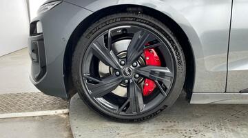 2025 Audi 100kWh Launch Edition Auto quattro 5-door (Grey) - Image: 39