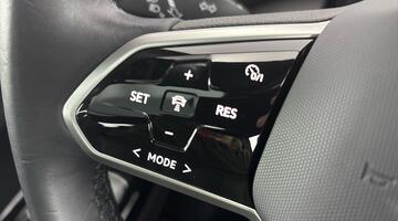 2023 Volkswagen Pro Performance 77kWh Max Auto 5-door (Multicolour) - Image: 13