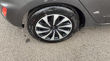 2023 Ford 1.0T EcoBoost Titanium Euro 6 5-door (Grey) - Image: 11