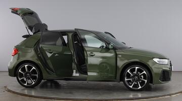 2025 Audi TFSI 35 Black Edition Sportback S Tronic Euro 6 5-door (Green) - Image: 10