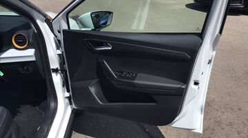 2024 SEAT 1.0 TSI SE Technology DSG Euro 6 5-door (White) - Image: 26