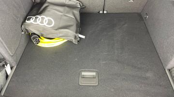 2025 Audi E-hybrid Launch Edition Sportback S Tronic Euro 6 5-door 26kWh (Black) - Image: 33